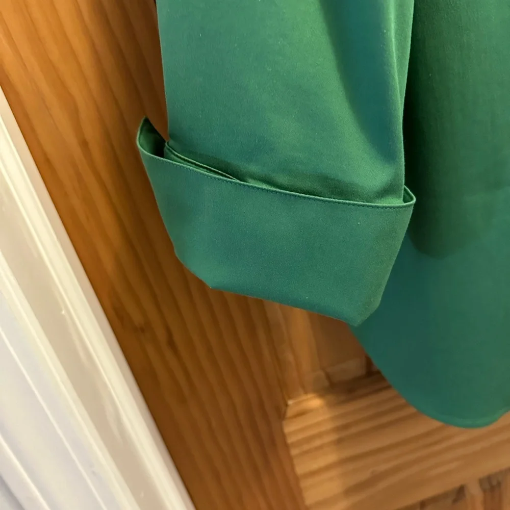 Chico's Vibrant Green Casual Button-Down Shirt - Picture 3 of 5